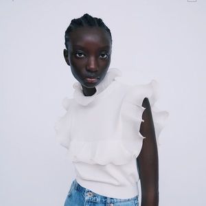 ZARA RUFFLED KNIT TOP
